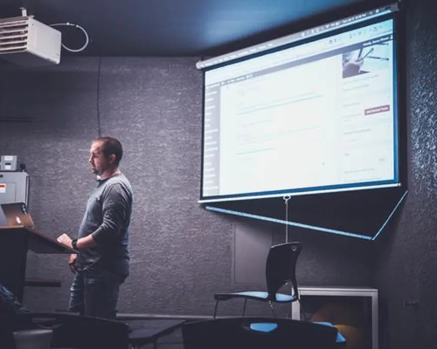 Presenting the dos and don'ts for effective data visuals